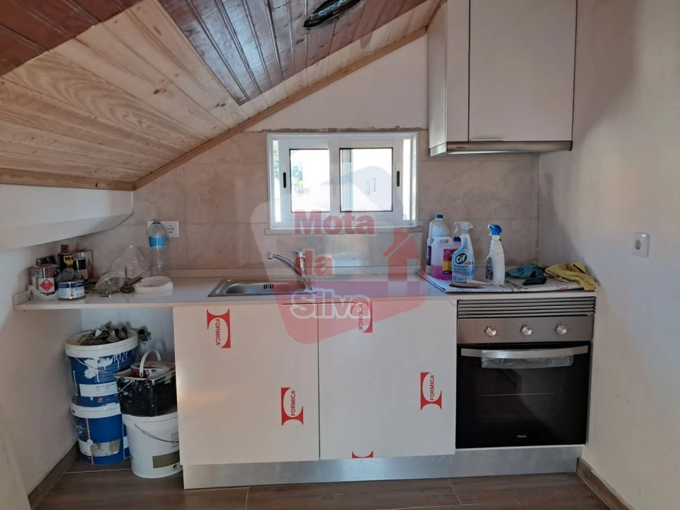 Apartamento T2 para Arrendamento em Quinta do Conde Foto 1