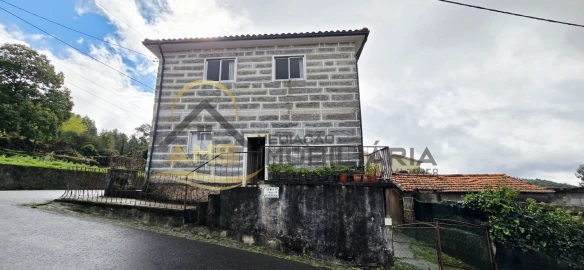 Moradia T6 para Venda em Ardegão, Arnozela e Seidões