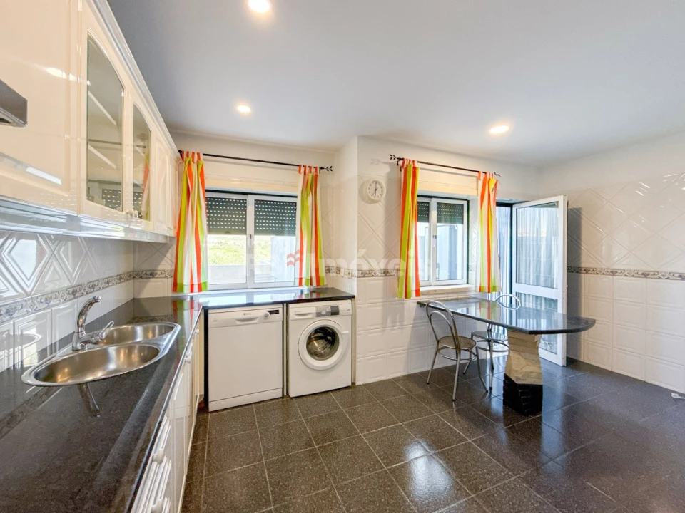 Apartamento T3 para Venda em Vila Nova da Barquinha Foto 8