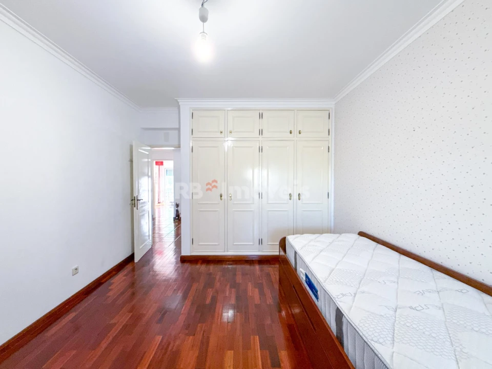 Apartamento T3 para Venda em Vila Nova da Barquinha Foto 2