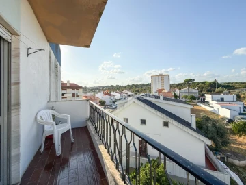 Apartamento T3 para Venda em Abrantes (São Vicente e São João) e Alferrarede