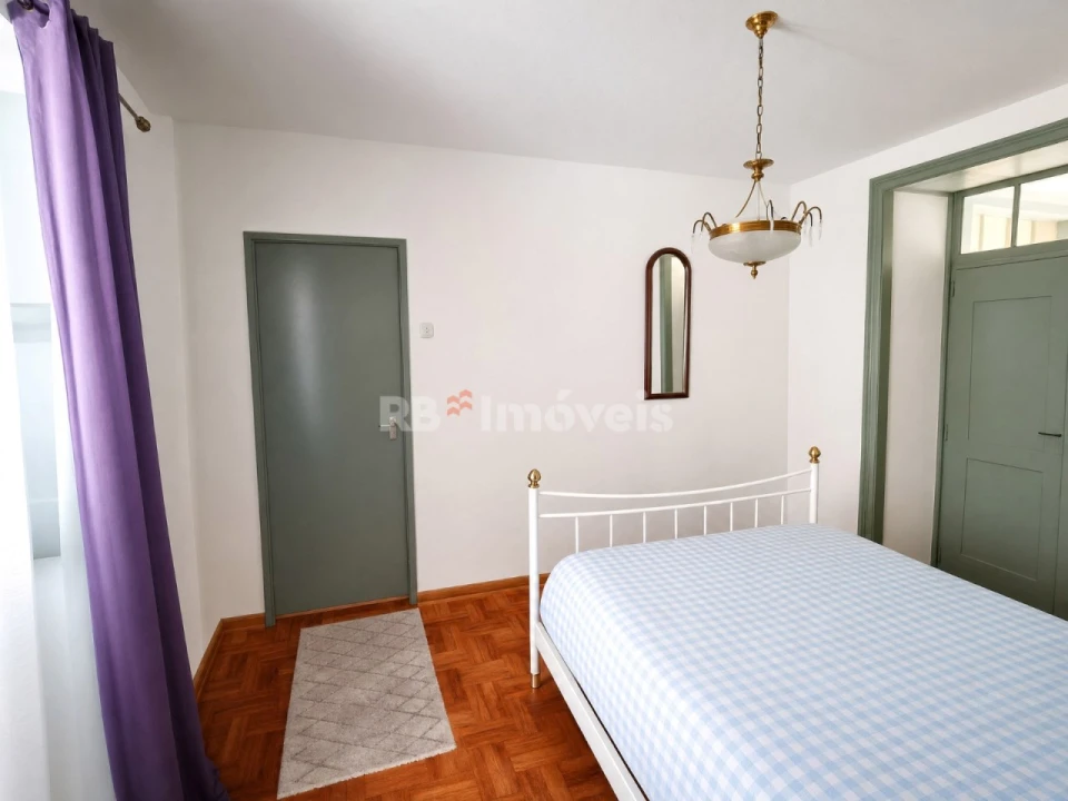 Moradia T6 para Venda em Azinhaga Foto 10