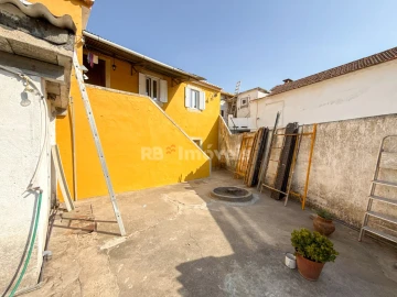 Moradia T3 para Venda em Azinhaga
