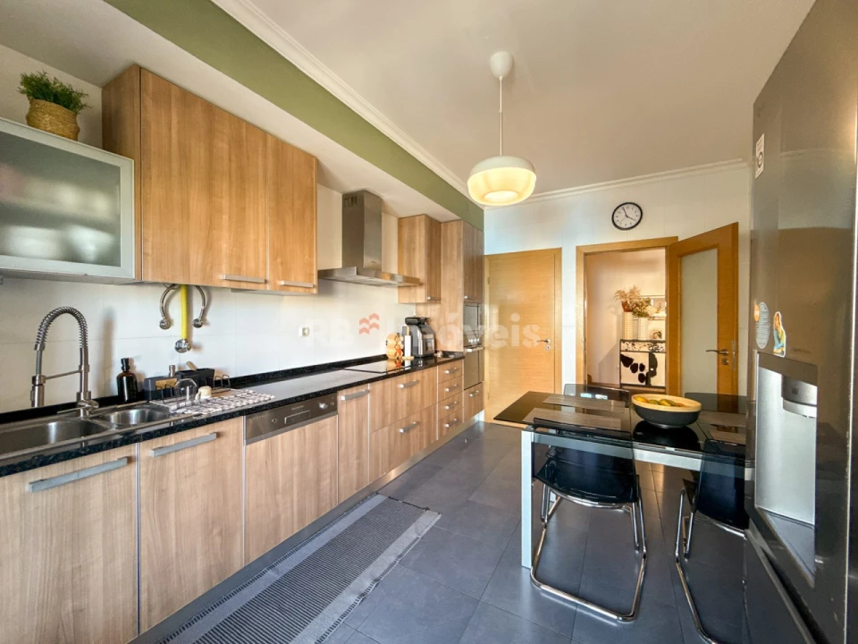 Apartamento T4 para Venda em São João Baptista Foto 19