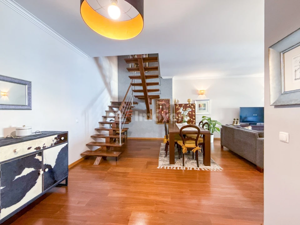 Apartamento T4 para Venda em São João Baptista Foto 4