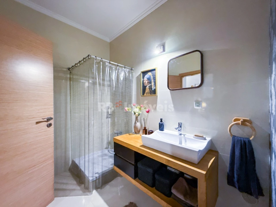 Apartamento T4 para Venda em São João Baptista Foto 31