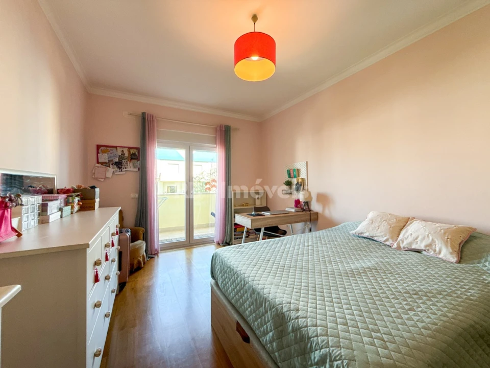 Apartamento T4 para Venda em São João Baptista Foto 54