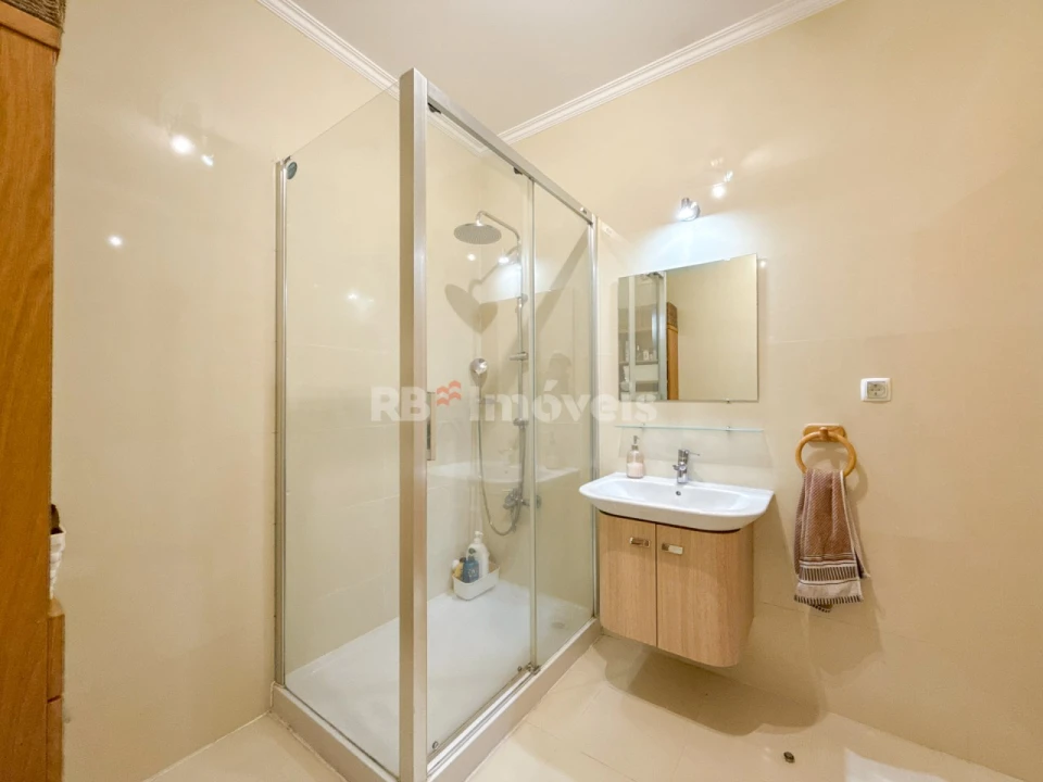 Apartamento T4 para Venda em São João Baptista Foto 43