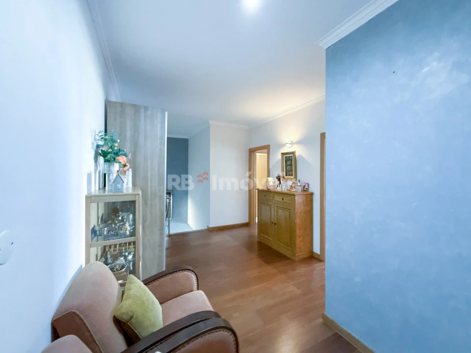 Apartamento T4 para Venda em São João Baptista Foto 46