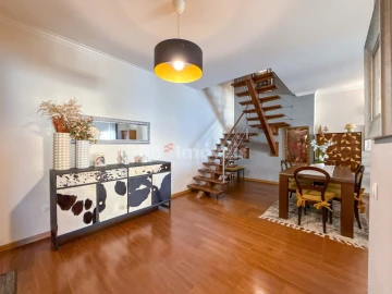 Apartamento T4 para Venda em São João Baptista