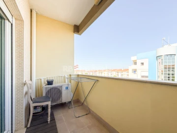 Apartamento T4 para Venda em São João Baptista