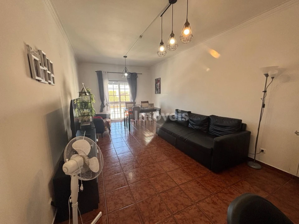 Apartamento T2 para Venda em Fazendas de Almeirim Foto 2