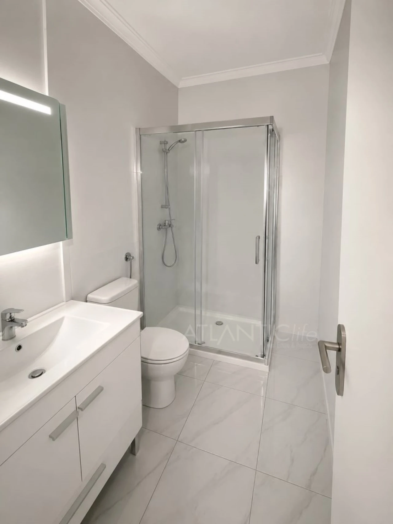 Apartamento T2 para Venda em Cacém e São Marcos Foto 11