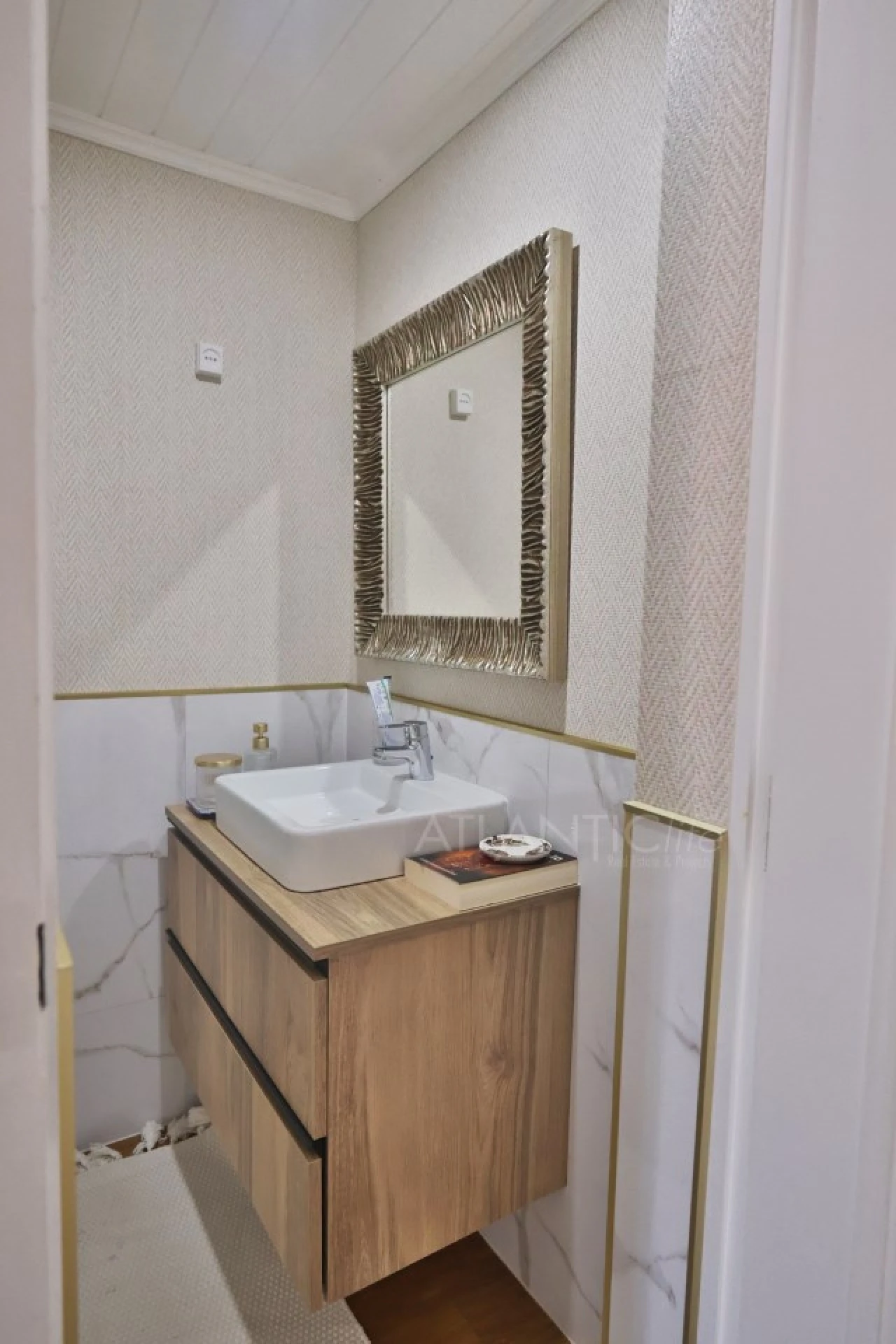 Apartamento T5 para Venda em Agualva e Mira-Sintra Foto 16