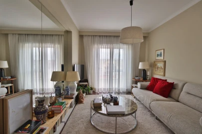 Apartamento T5 para Venda em Agualva e Mira-Sintra