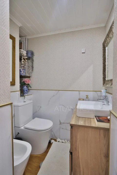 Apartamento T5 para Venda em Agualva e Mira-Sintra