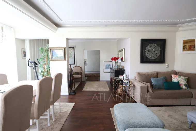 Apartamento T5 para Venda em Agualva e Mira-Sintra Foto 4