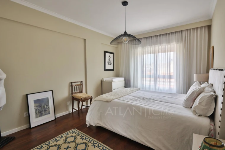 Apartamento T5 para Venda em Agualva e Mira-Sintra Foto 22