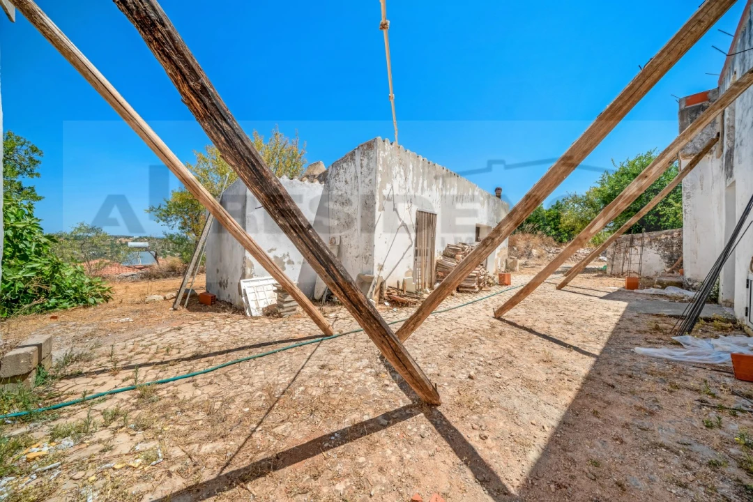 Terreno Misto para Venda em Boliqueime Foto 29