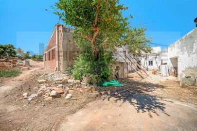 Terreno Misto para Venda em Boliqueime