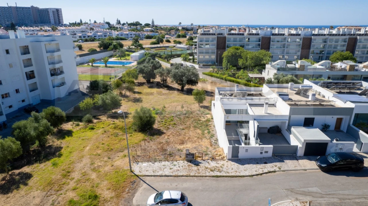 Terreno para Venda em Albufeira e Olhos de Água Foto 4