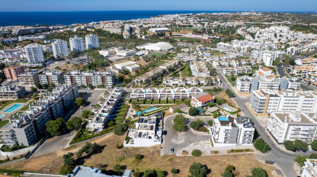 Terreno para Venda em Albufeira e Olhos de Água Foto 6