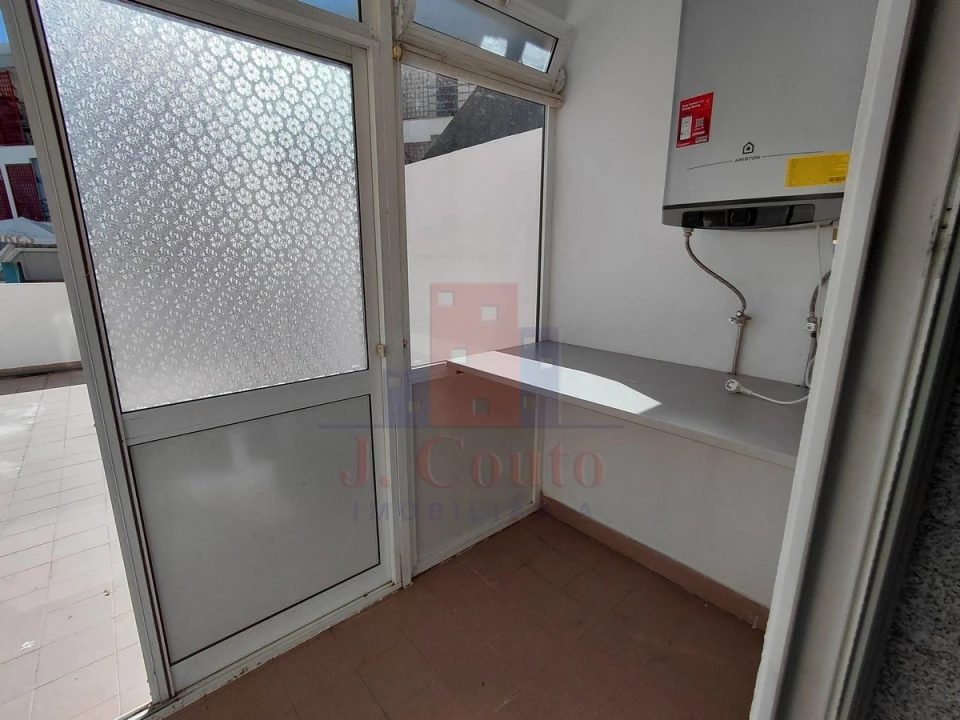 Apartamento T3 para Arrendamento em Caldas da Rainha - Santo Onofre e Serra do Bouro Foto 21
