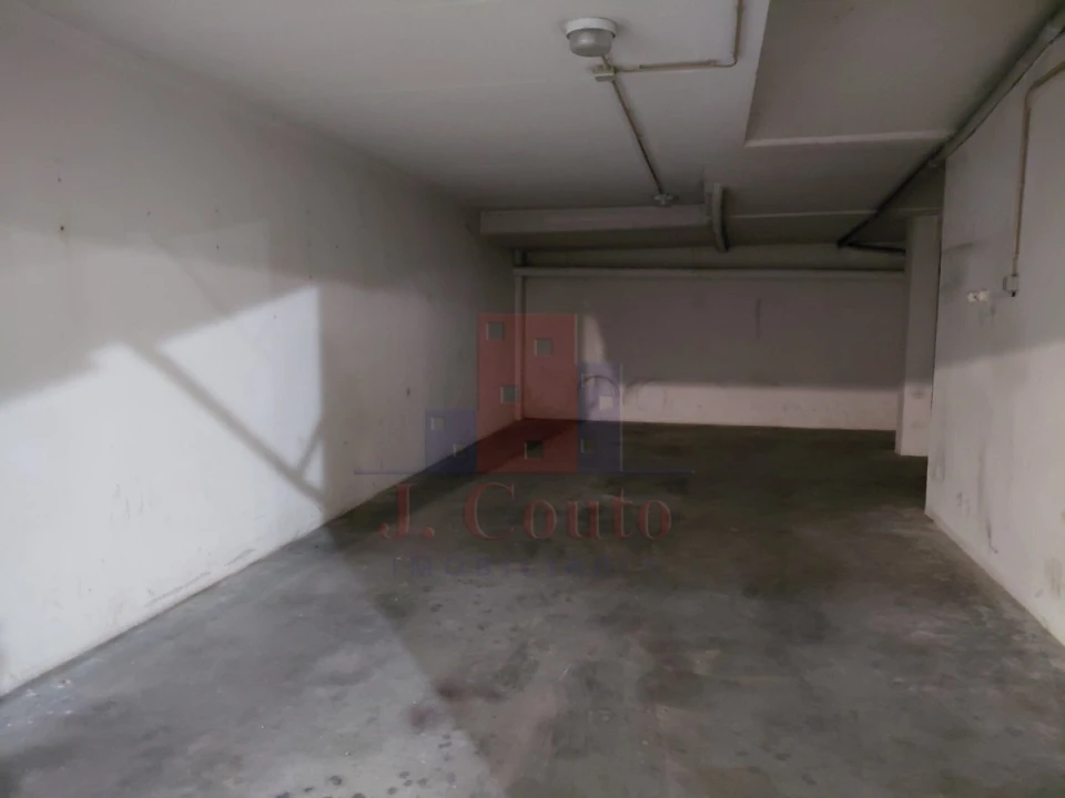 Apartamento T3 para Arrendamento em Caldas da Rainha - Santo Onofre e Serra do Bouro Foto 27