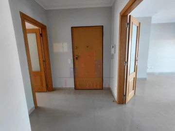 Apartamento T3 para Arrendamento em Caldas da Rainha - Santo Onofre e Serra do Bouro