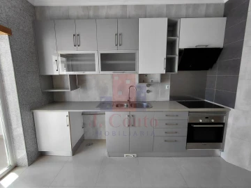 Apartamento T3 para Arrendamento em Caldas da Rainha - Santo Onofre e Serra do Bouro