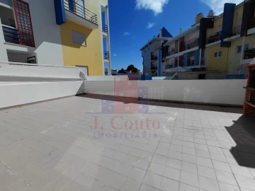 Apartamento T3 para Arrendamento em Caldas da Rainha - Santo Onofre e Serra do Bouro
