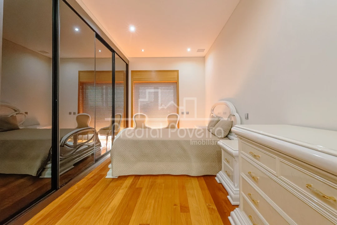 Apartamento T4 para Venda em Póvoa de Varzim, Beiriz e Argivai Foto 18