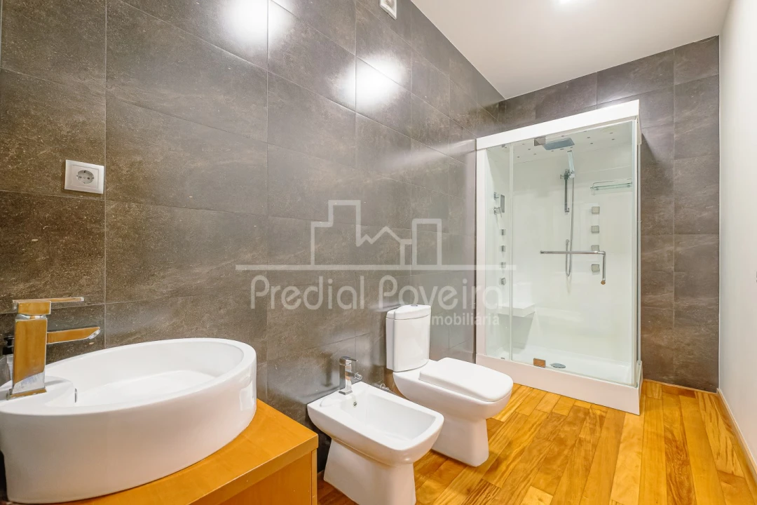 Apartamento T4 para Venda em Póvoa de Varzim, Beiriz e Argivai Foto 19
