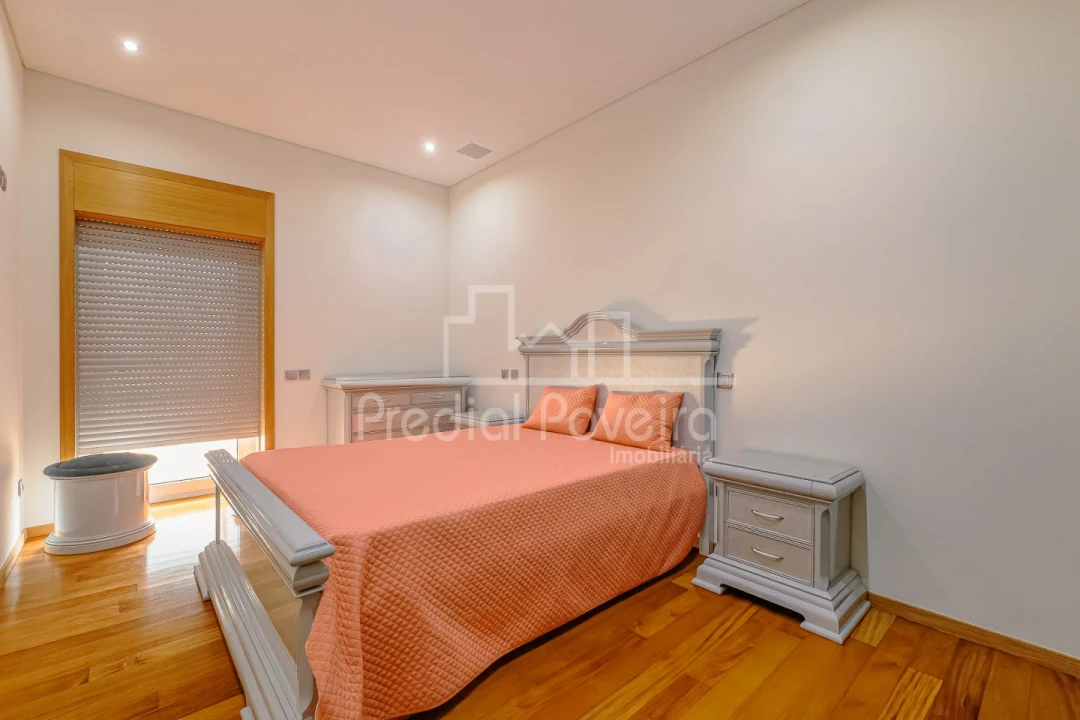 Apartamento T4 para Venda em Póvoa de Varzim, Beiriz e Argivai Foto 25