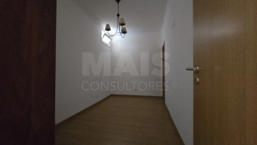 Apartamento T2 para Arrendamento em Alcantara Foto 12