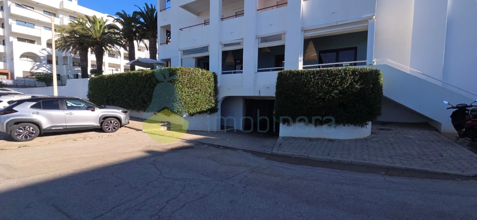 Garagem para Venda em Porches Foto 12