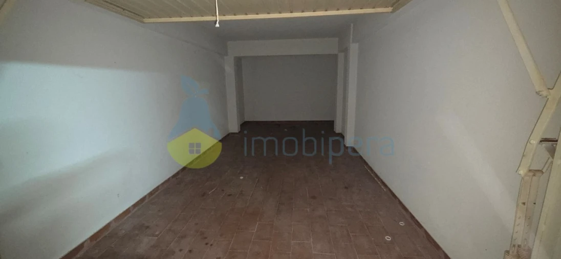 Garagem para Venda em Porches Foto 3