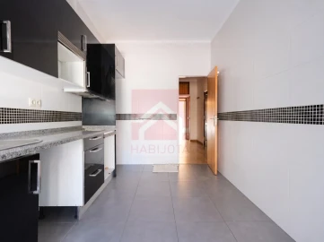 Apartamento T2 para Venda em Ramalde