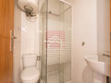 Apartamento T2 para Venda em Ramalde