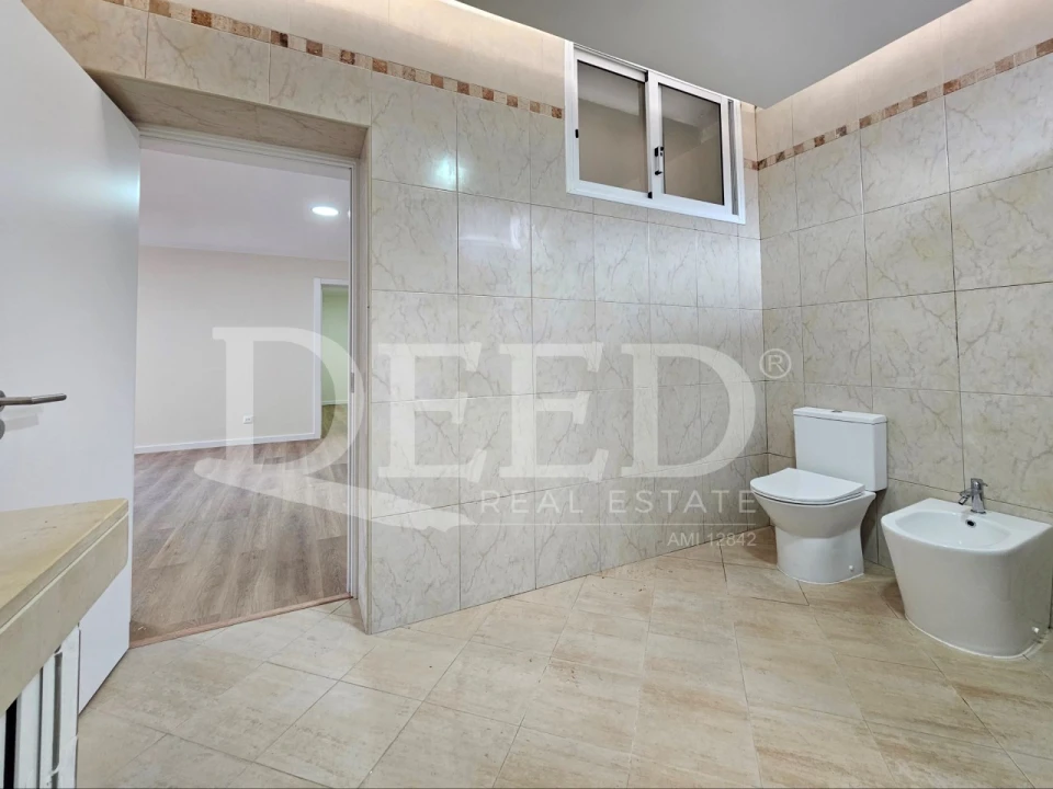 Apartamento T1 para Venda em Funchal (Santa Maria Maior) Foto 9
