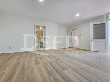 Apartamento T1 para Venda em Funchal (Santa Maria Maior)
