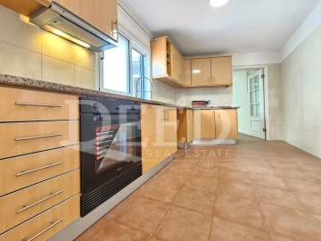 Apartamento T1 para Venda em Funchal (Santa Maria Maior)