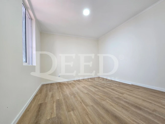 Apartamento T1 para Venda em Funchal (Santa Maria Maior) Foto 6