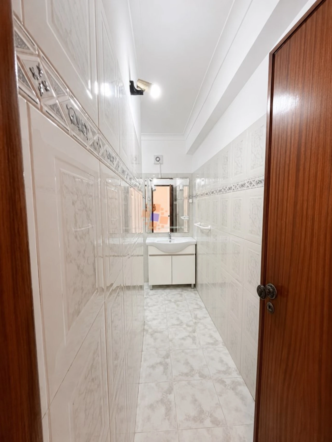 Apartamento T2 para Arrendamento em Laranjeiro e Feijó Foto 20