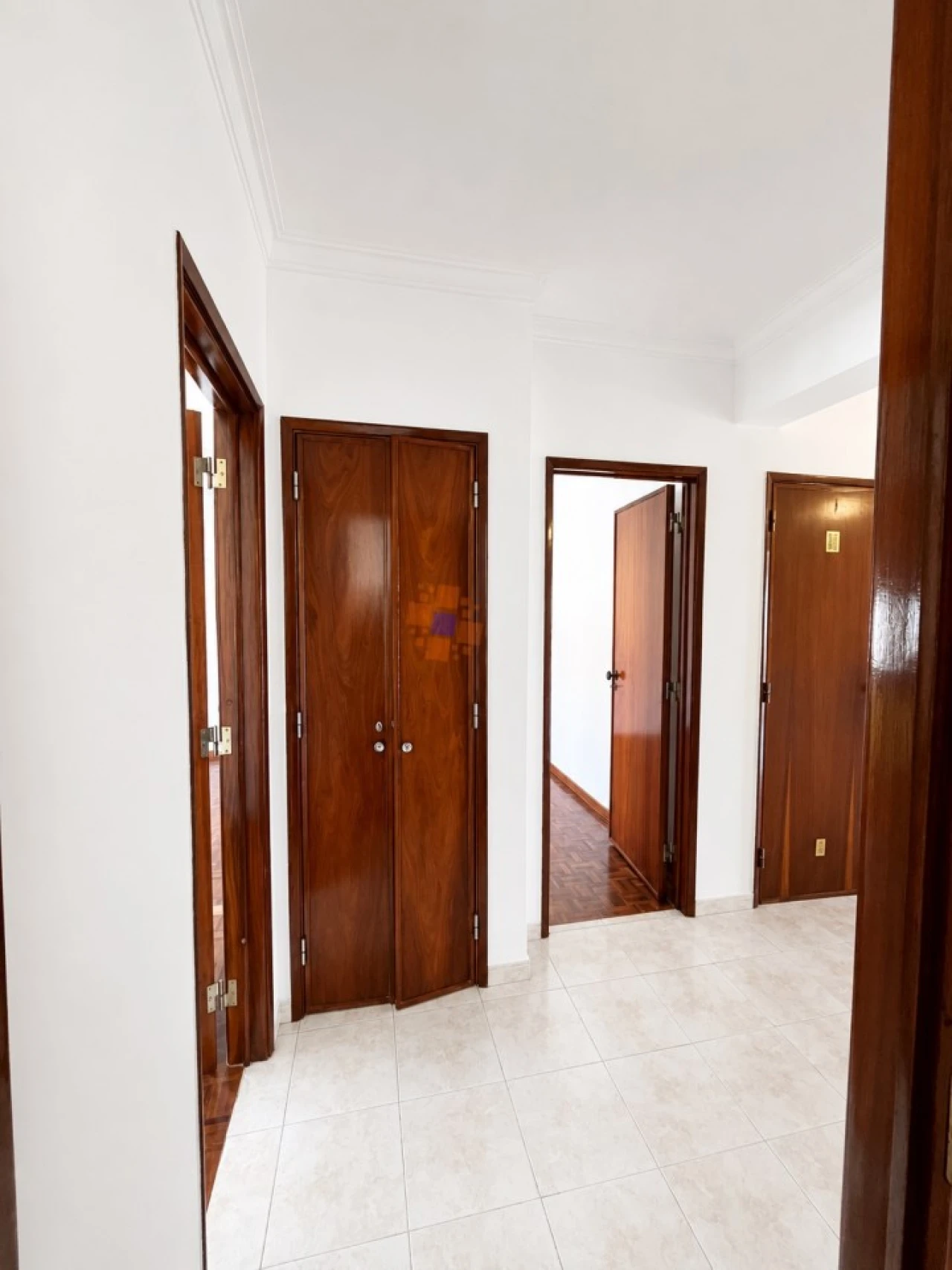 Apartamento T2 para Arrendamento em Laranjeiro e Feijó Foto 13