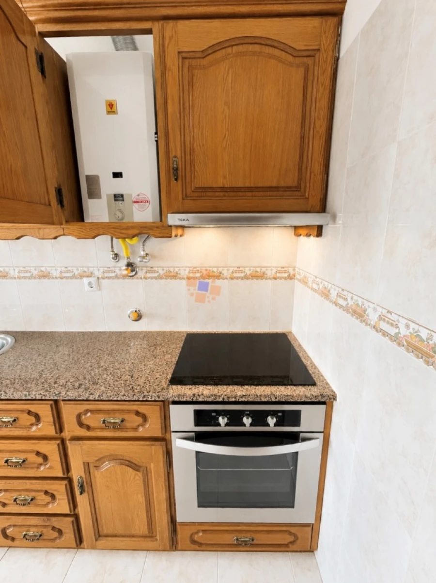 Apartamento T2 para Arrendamento em Laranjeiro e Feijó Foto 3