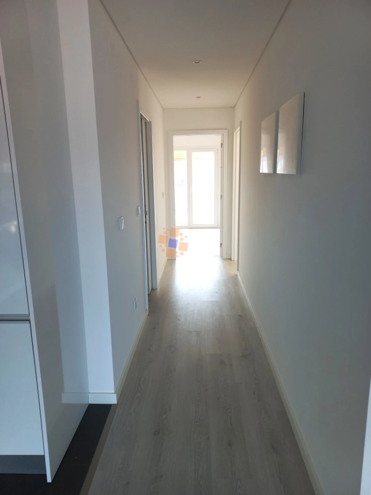 Apartamento T2 para Venda em Corroios Foto 8