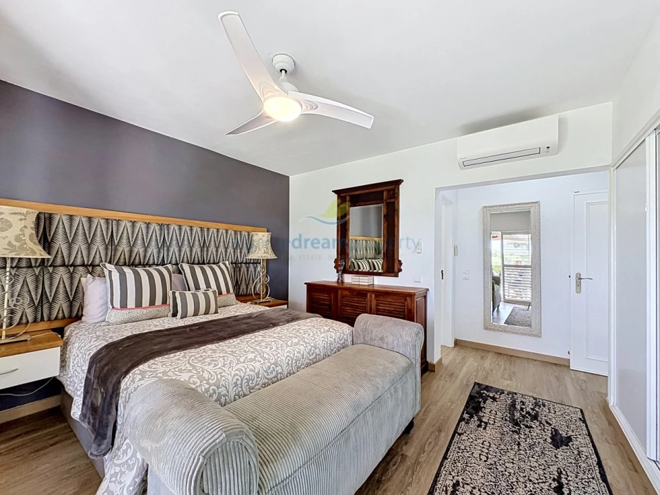 Apartamento T3 para Venda em Albufeira e Olhos de Água Foto 29