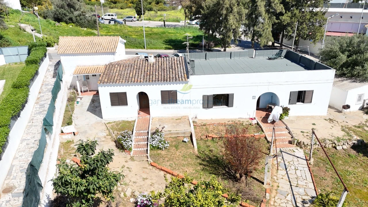 Moradia T6 para Venda em Albufeira e Olhos de Água Foto 22