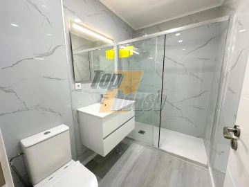 Apartamento T2 para Venda em Corroios
